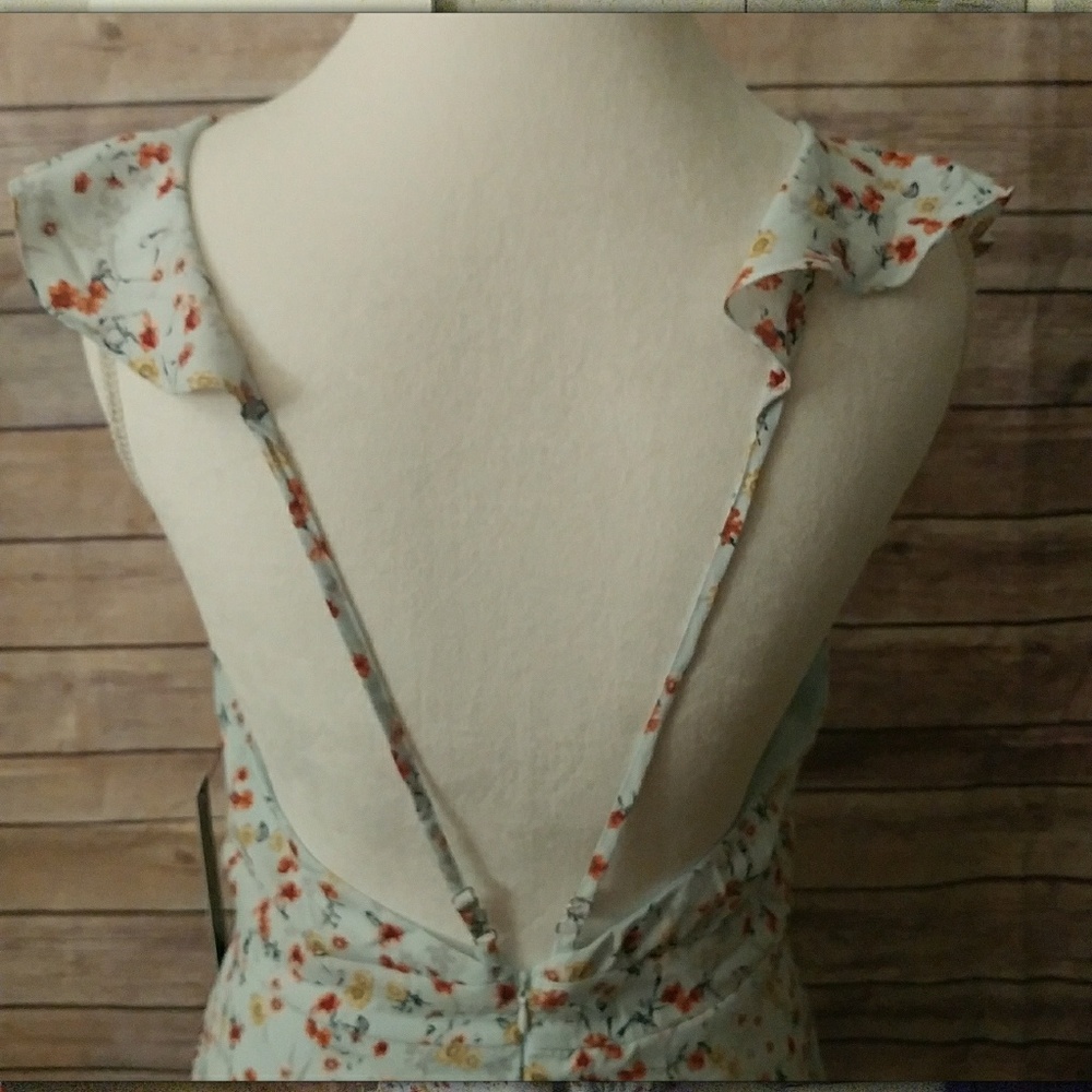 Lulus Floral Mini Dress With Front Ruffle - Picture 4 of 8